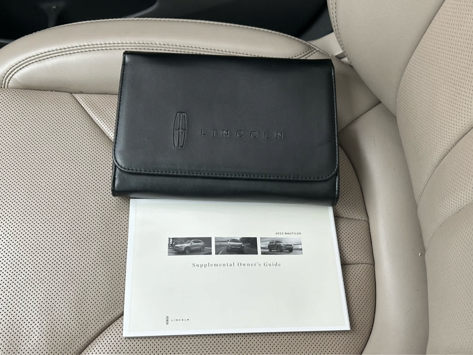 Used 2022 Lincoln Nautilus Reserve w/ Equipment Group 201A AWD/4WD image 59