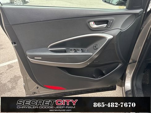 Used 2018 Hyundai Santa Fe Sport image 24