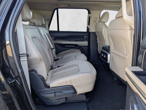 Used 2023 Ford Expedition Max Limited image 18