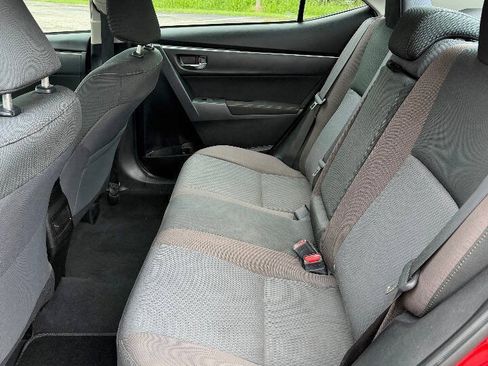 Used 2019 Toyota Corolla LE FWD image 11