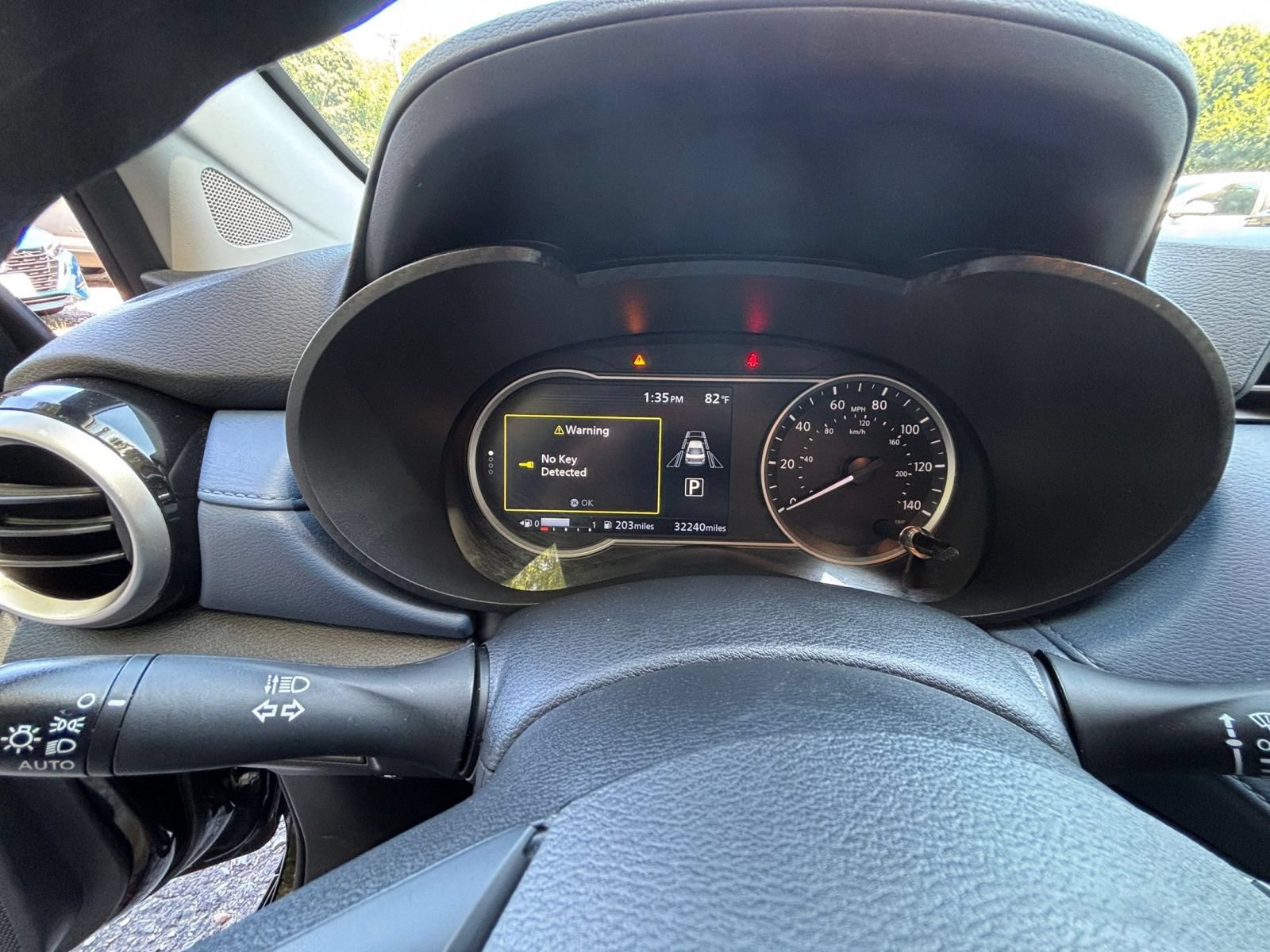 Used 2025 Nissan Versa SV FWD image 40