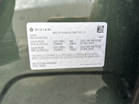 Used 2022 Rivian R1T Launch Edition image 26