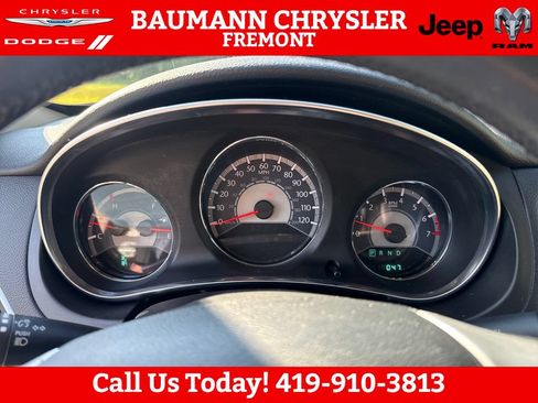 Used 2012 Chrysler 200 Limited FWD image 15