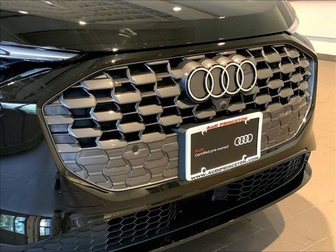 Used 2025 Audi Q5 Premium w/ Convenience Package AWD/4WD image 30