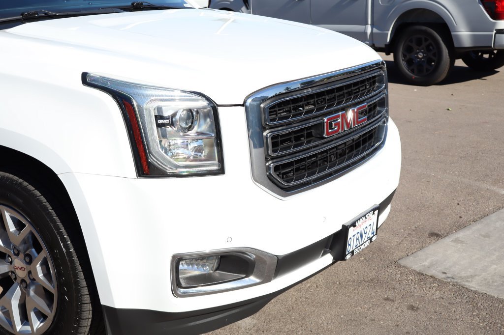 Used 2020 GMC Yukon XL SLE w/ SLE Value Package AWD/4WD image 9
