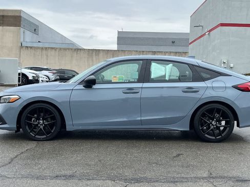 Used 2024 Honda Civic Sport image 9