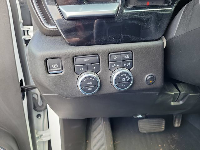 Used 2024 GMC Sierra 1500 SLT AWD/4WD image 21