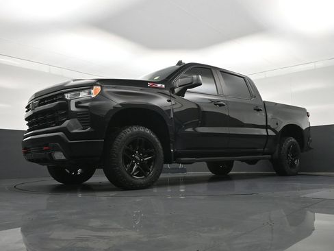 Used 2023 Chevrolet Silverado 1500 LT Trail Boss AWD/4WD image 24