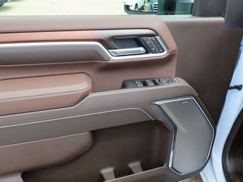 New 2026 GMC Sierra 3500 Denali w/ Denali Reserve Package image 11