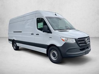 New 2025 Mercedes-Benz eSprinter 170 Cargo video 3