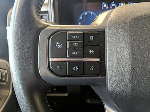 Used 2023 Ford F350 Lariat w/ Lariat Ultimate Package image 17