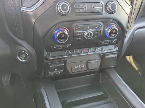 Used 2021 GMC Sierra 1500 AT4 image 21