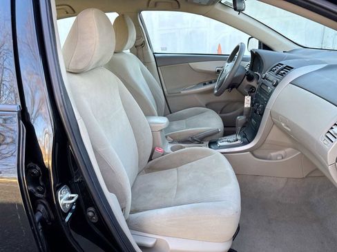 Used 2010 Toyota Corolla LE w/ All Weather Guard Pkg image 15