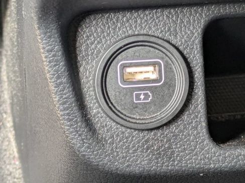Used 2023 Kia Seltos EX AWD/4WD image 12