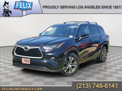 Used 2023 Toyota Highlander XLE