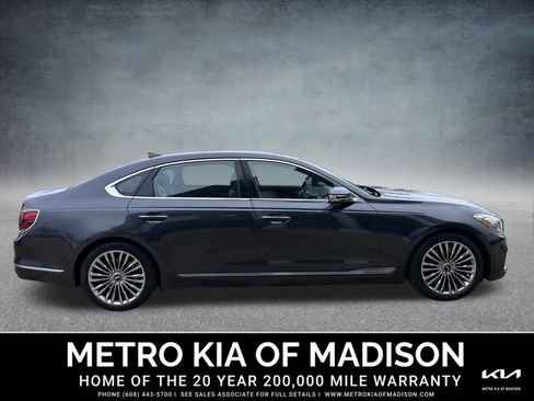 Used 2020 Kia K900 Luxury w/ VIP Package image 5