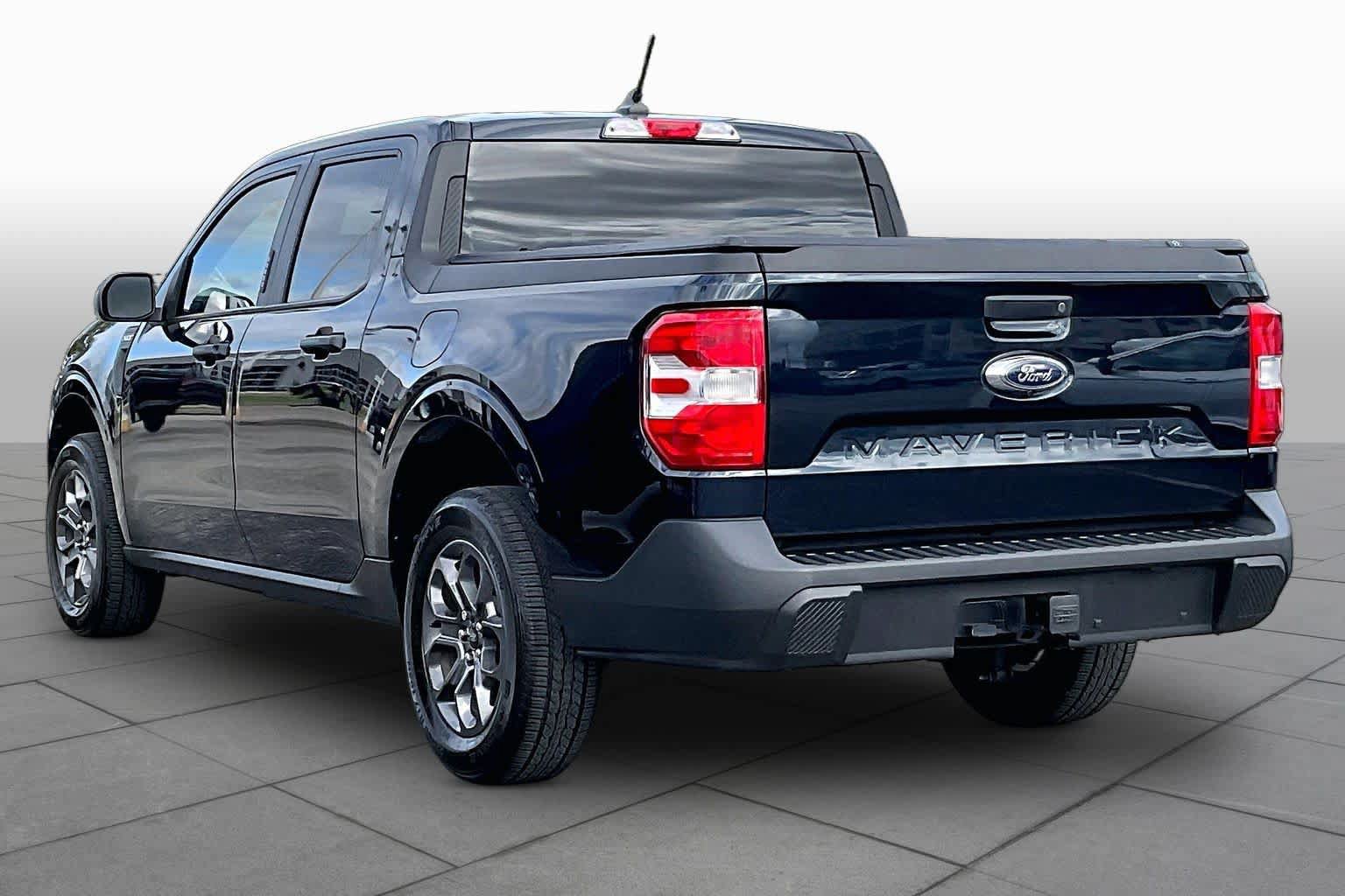 Used 2022 Ford Maverick XLT FWD image 12