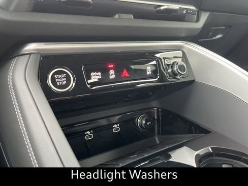 New 2025 Audi Q5 Premium Plus image 22