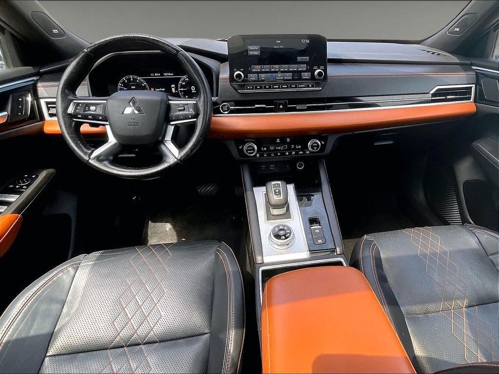 Used 2022 Mitsubishi Outlander SEL AWD/4WD image 21