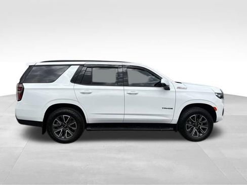 Used 2023 Chevrolet Tahoe Z71 w/ Luxury Package AWD/4WD image 9