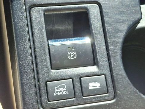 Used 2018 Subaru Outback 2.5i Limited image 26