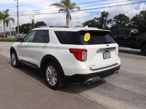 Used 2023 Ford Explorer Limited w/ Limited Technology Package RWD image 8