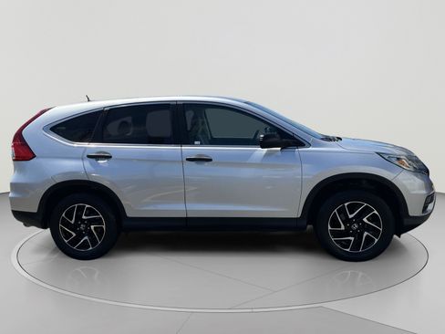 Used 2016 Honda CR-V SE image 6