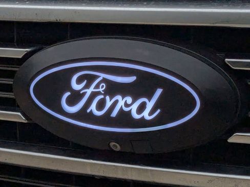 Used 2019 Ford F150 Limited w/ Trailer Tow Package image 33