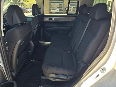 New 2026 Hyundai Santa Fe SE image 11