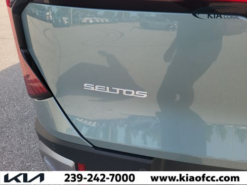 New 2027 Kia Seltos S FWD image 11