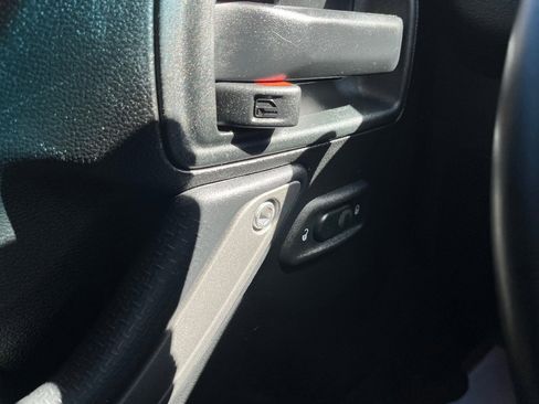 Used 2018 Jeep Wrangler Unlimited Sport S image 20