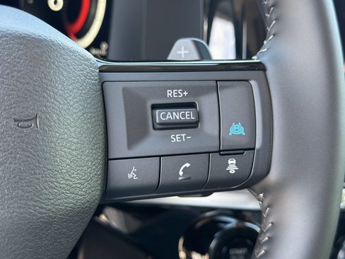 New 2026 Nissan Pathfinder Platinum w/ Cargo Package FWD image 10