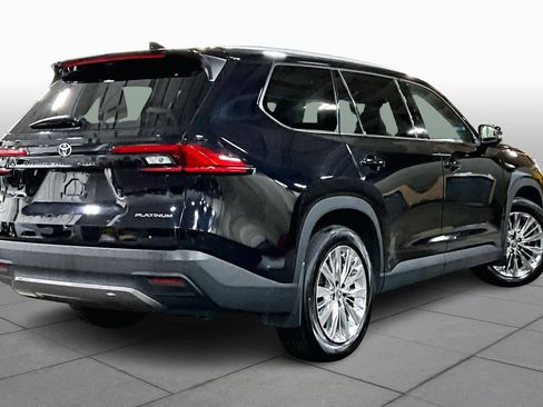 Used 2024 Toyota Grand Highlander Platinum image 12