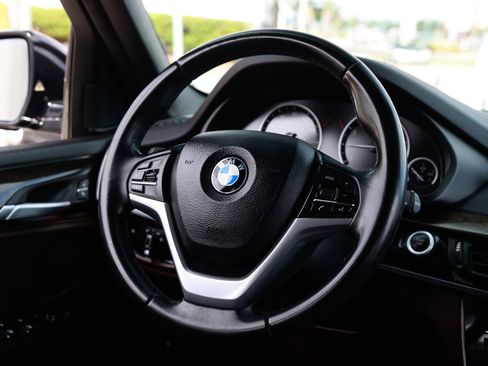 Used 2017 BMW X5 xDrive40e image 34