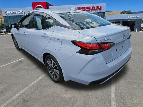 Used 2023 Nissan Versa SV w/ Electronics Package FWD image 9