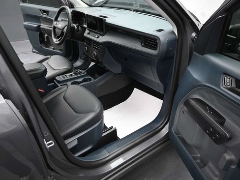 Used 2023 Ford Maverick Lariat w/ Lariat Luxury Package AWD/4WD image 18