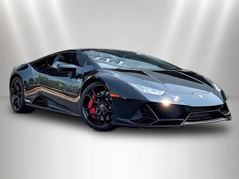 Used 2020 Lamborghini Huracan EVO AWD/4WD image 3