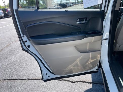 Used 2021 Honda Pilot EX-L image 39