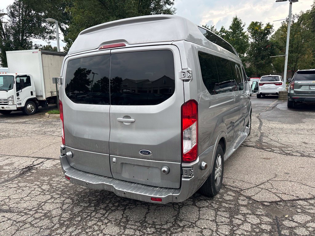 Used 2017 Ford Transit 150 148 Low Roof w/ Exterior Upgrade Package RWD image 5