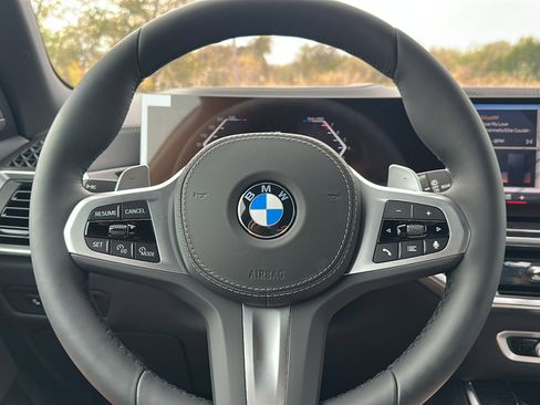 New 2026 BMW X5 xDrive40i w/ M Sport Package image 17