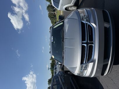 Used 2019 Dodge Journey SE