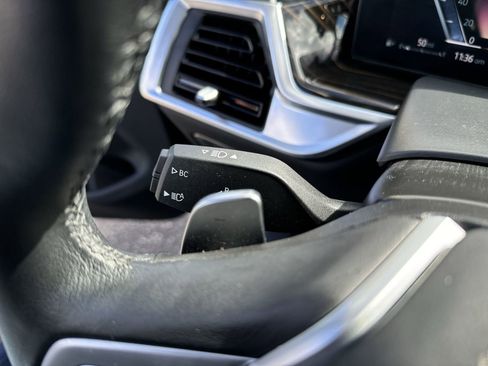 Used 2025 BMW X7 xDrive40i image 15