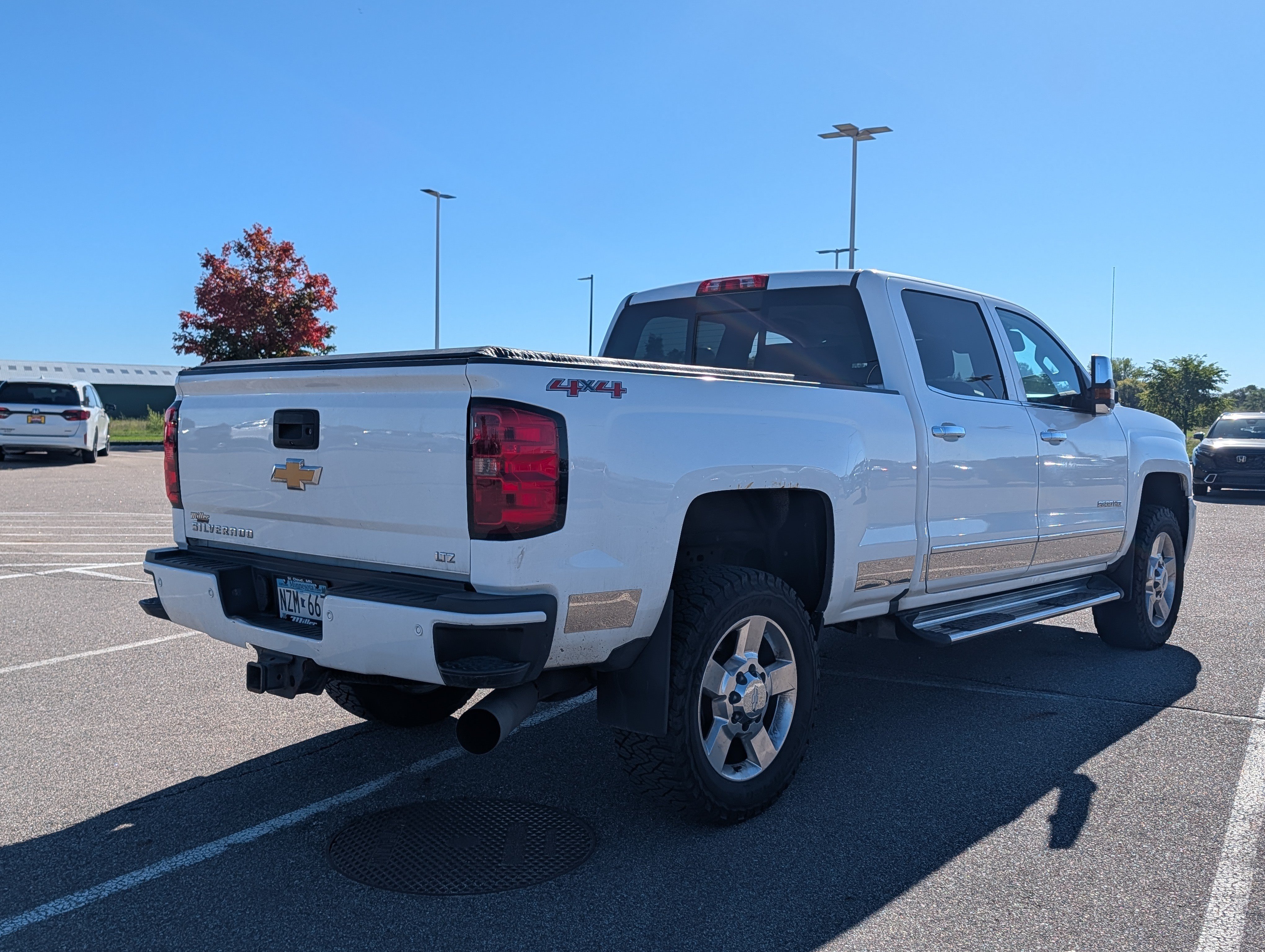 Used 2016 Chevrolet Silverado 2500 LTZ w/ Duramax Plus Package AWD/4WD image 4