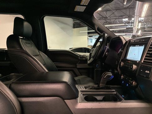 Used 2018 Ford F150 Raptor w/ Equipment Group 802A Luxury AWD/4WD image 37