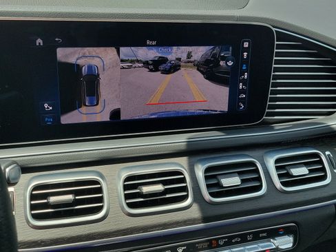 Certified 2024 Mercedes-Benz GLS 450 4MATIC image 27