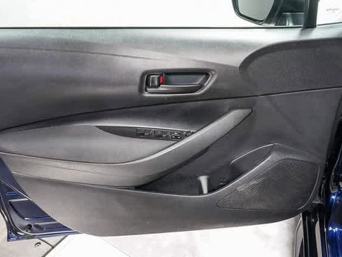 Certified 2022 Toyota Corolla LE image 22