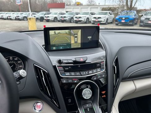 New 2026 Acura RDX SH-AWD image 18