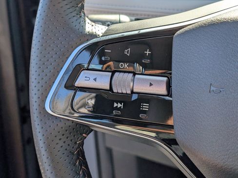 Certified 2023 Nissan Ariya EVOLVE+ image 28