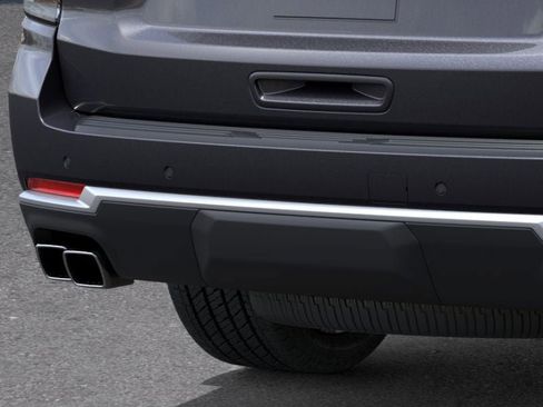 New 2026 Chevrolet Suburban High Country AWD/4WD image 28