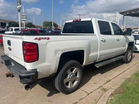 Used 2016 Chevrolet Silverado 2500 LT AWD/4WD image 3